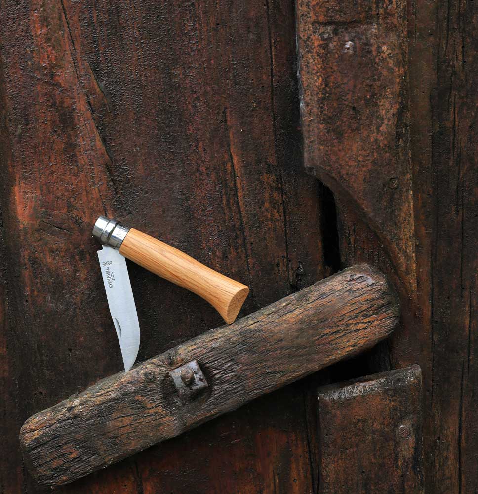 Opinel No.08 Oak Handle Folding Knife (002021)