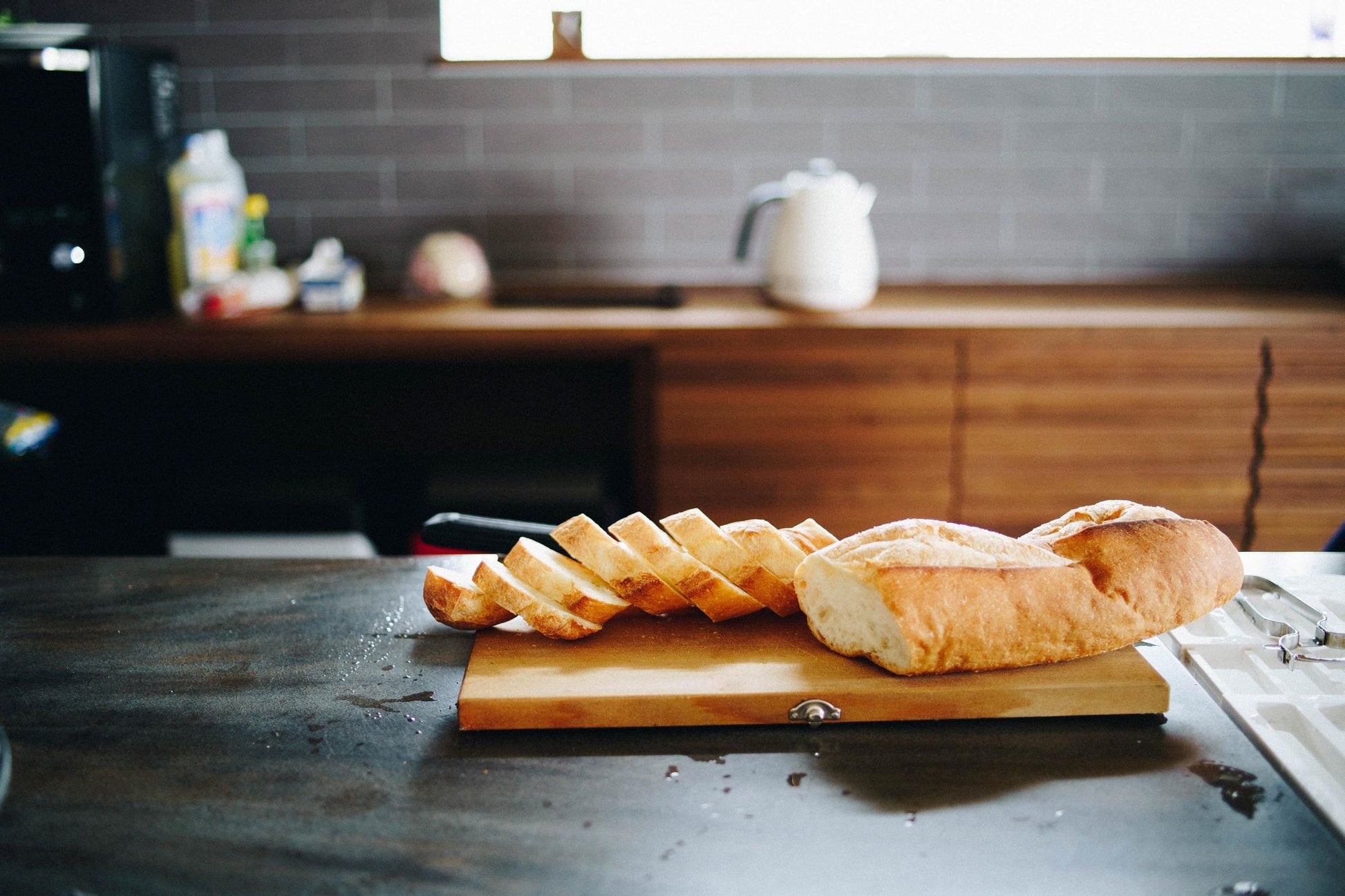 CS-208SnowPeakCuttingBoardSetL02 French Bread Peeler