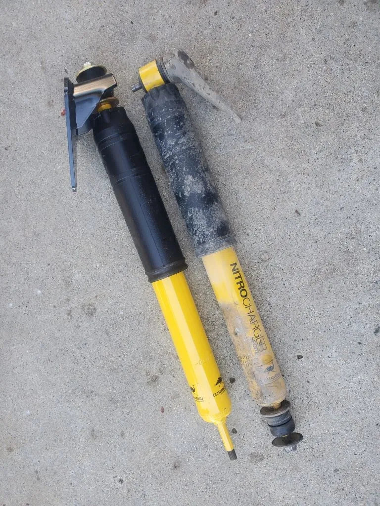 Old Man Emu Rear NitroCharger Sport Shock (60147) Expedition Exchange Same Length as 60039 Rear Shocks But Stud Mounts Top And Bottom