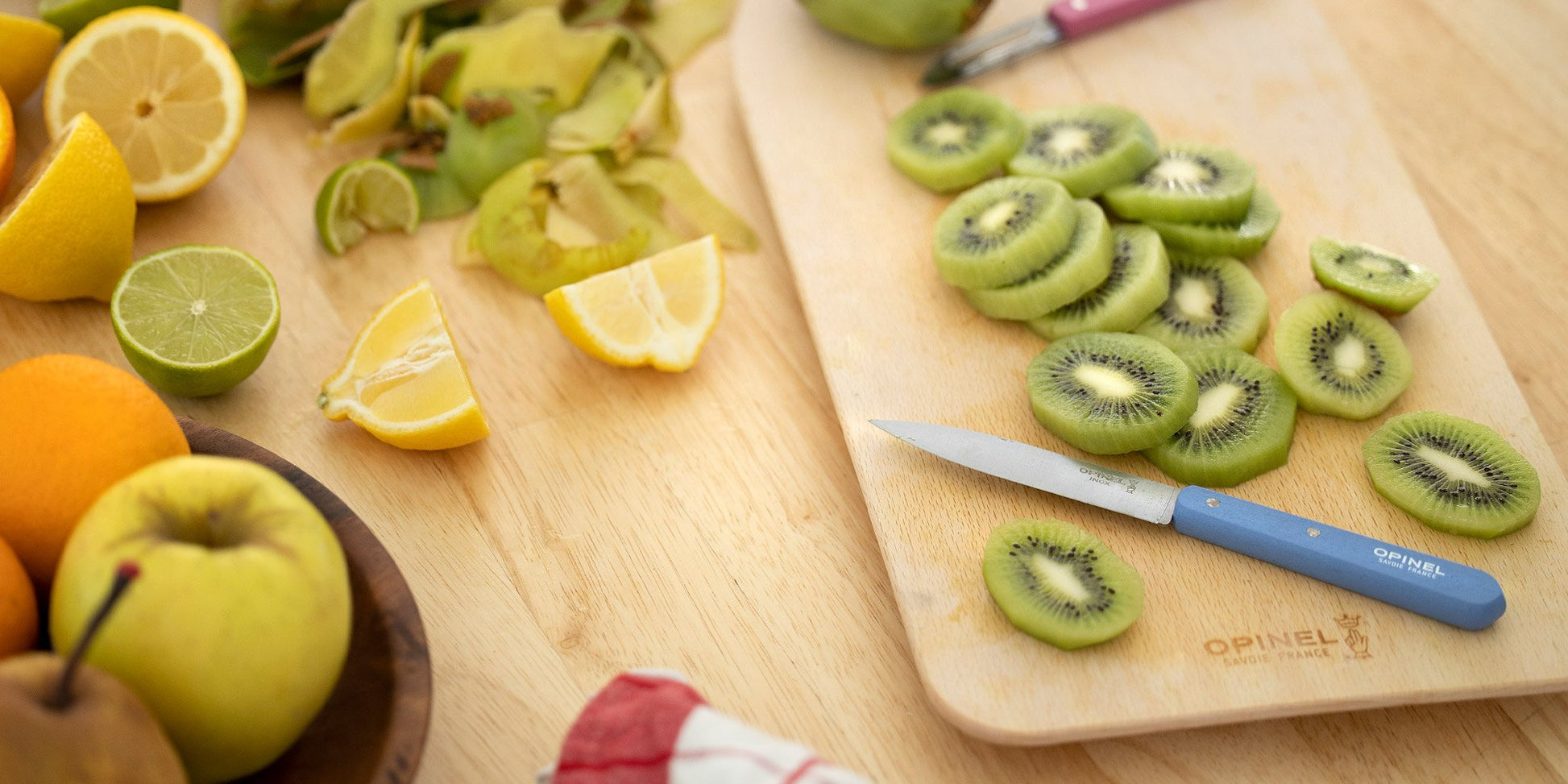 Opinel Les Essentiels du Cuisinier Art Deco Set (001939) Expedition Exchange Paring Knife Kiwi Lime Lemon Apple Orange Cutting Board