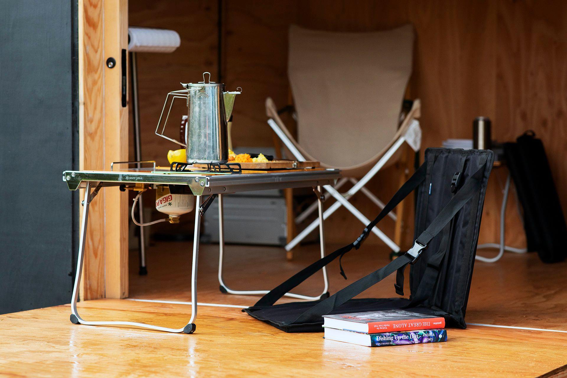 Snow Peak Classic Kettle 1.8 (CS-270) Expedition Exchange Entry IGT Baja Burner 250 Gigapower Isobutane Fuel Cutting Board