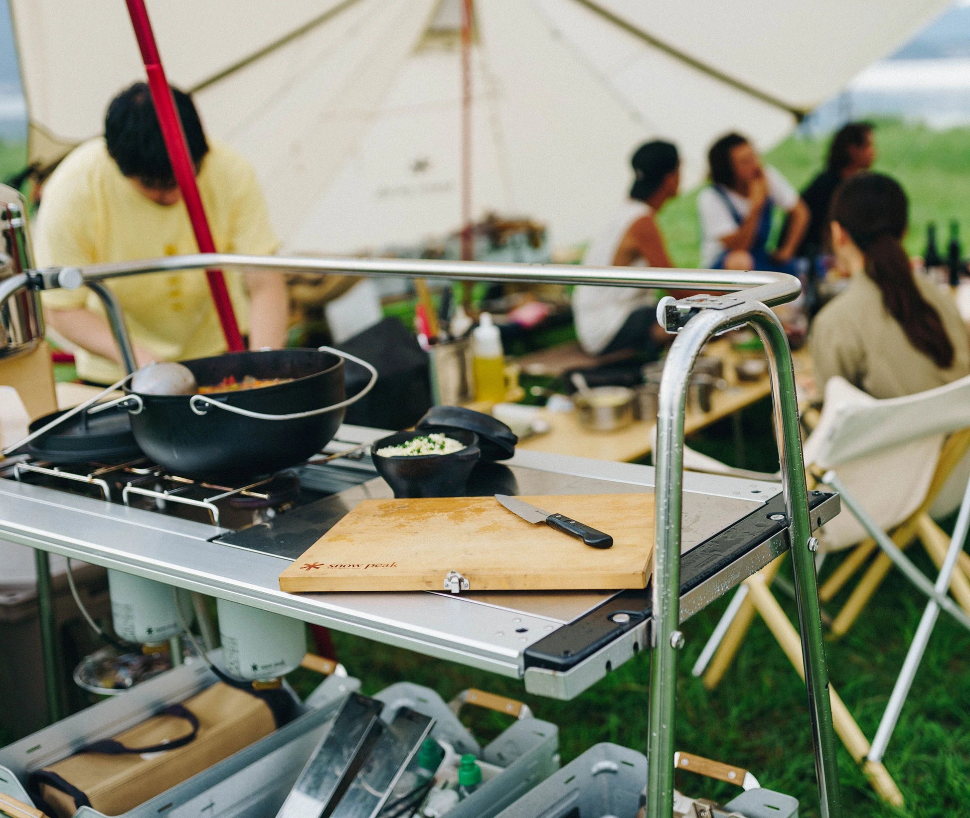 CS-208SnowPeakCuttingBoardSetL02 Expedition Exchange Knife IGT Iron Grill Table System Double Burner Cast Iron Dutch Oven