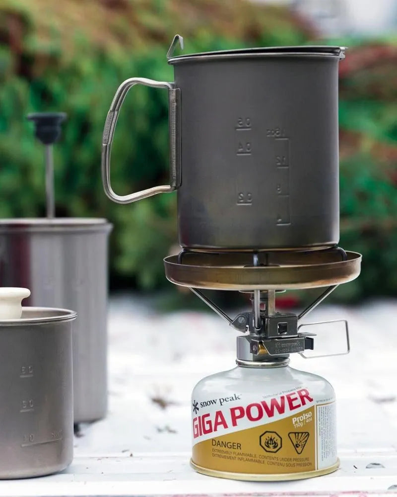 Snow Peak GigaPower Fuel 110 Gold Isobutane Fuel Canister (GP-110G-US) Gigapower Burner With Igniter Mini Solo Cookset Trek 900 1400 CS-111 Coffee Press