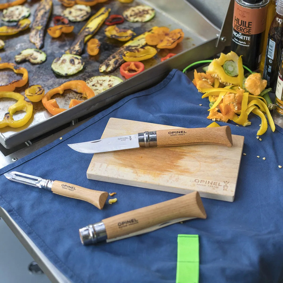 Opinel No.06 Folding Peeler (002440)