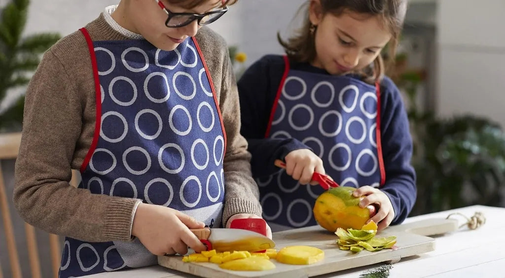 Opinel Le Petit Chef Apron (001866)