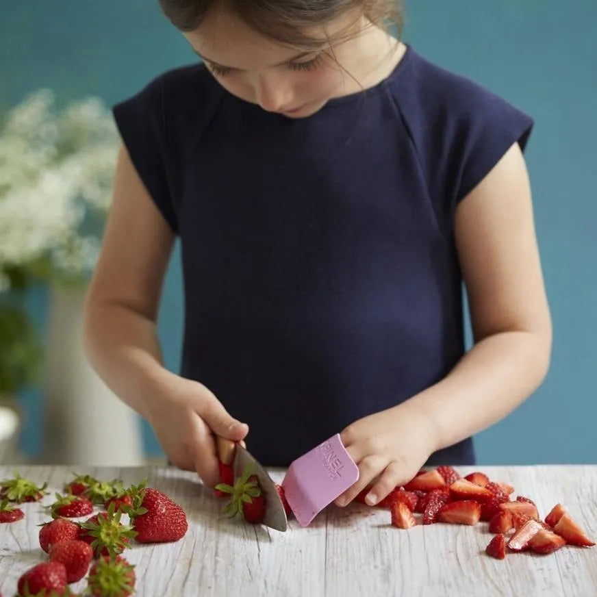 Opinel Le Petit Chef Knife & Finger Guard Set (001744)